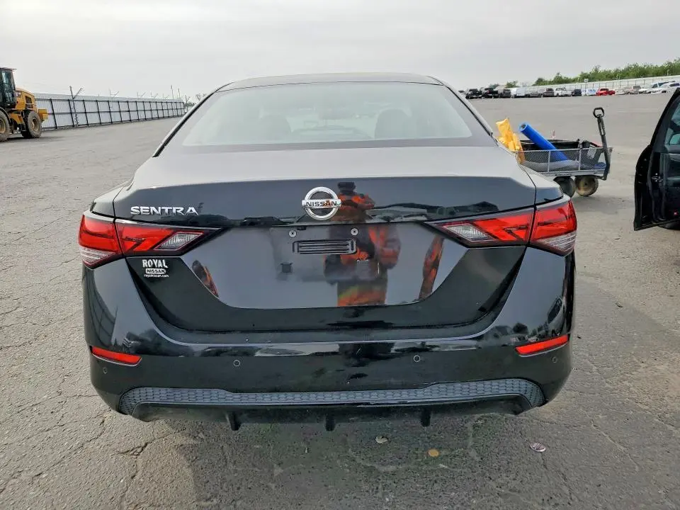 2020 NISSAN SENTRA S  