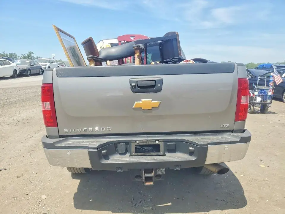 2012 CHEVROLET SILVERADO K2500 HEAVY DUTY LTZ  