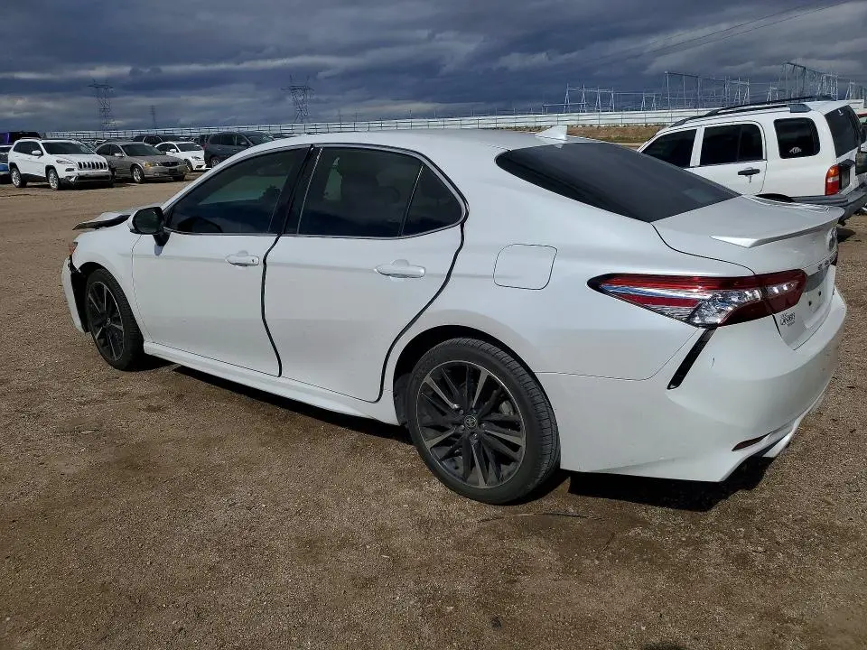 2020 TOYOTA CAMRY XSE  