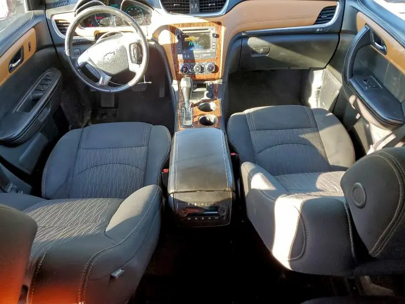 2013 CHEVROLET TRAVERSE LT  