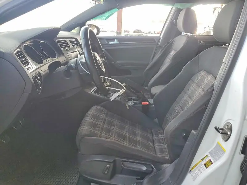 2015 VOLKSWAGEN GTI   