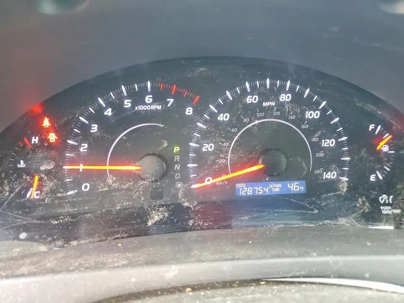 2011 TOYOTA CAMRY LE  