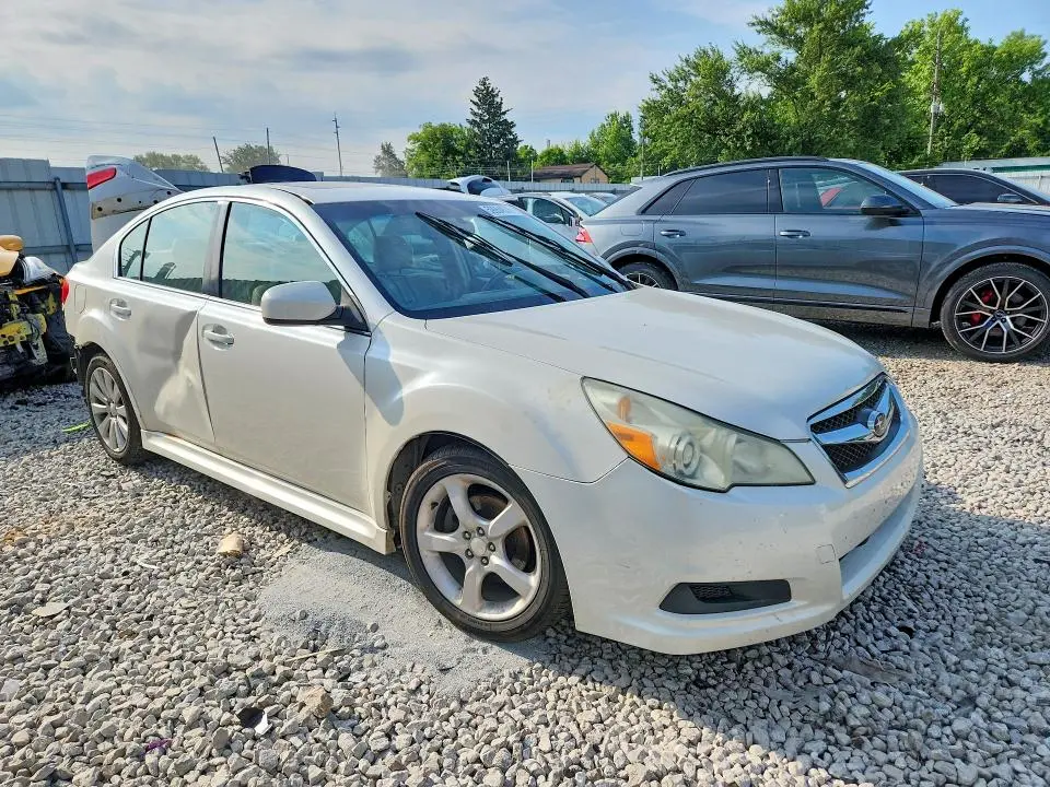2011 SUBARU LEGACY 2.5I LIMITED  