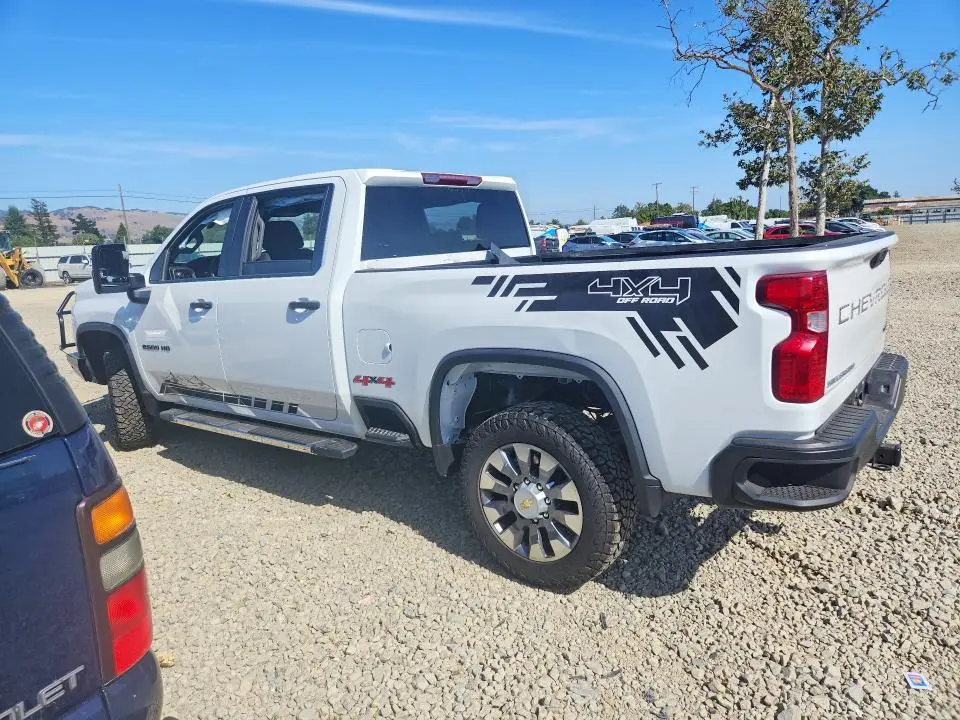 2023 CHEVROLET SILVERADO K2500 CUSTOM  