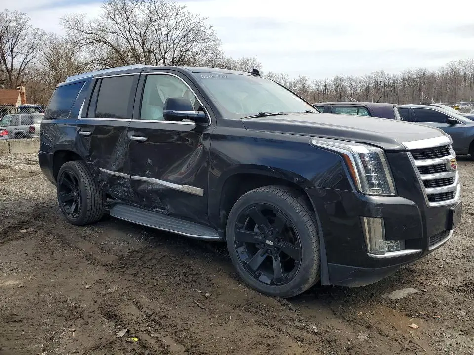 2019 CADILLAC ESCALADE LUXURY  