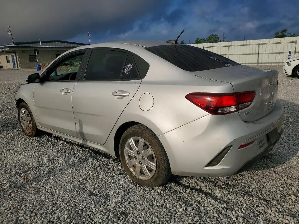 2022 KIA RIO LX  