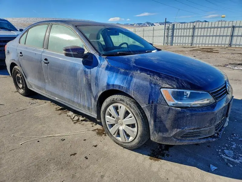 2014 VOLKSWAGEN JETTA SE  