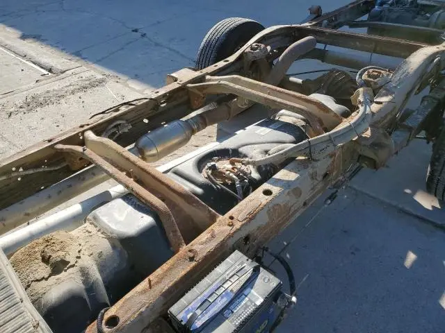 2010 GMC SAVANA CUT - BOX TRUCK