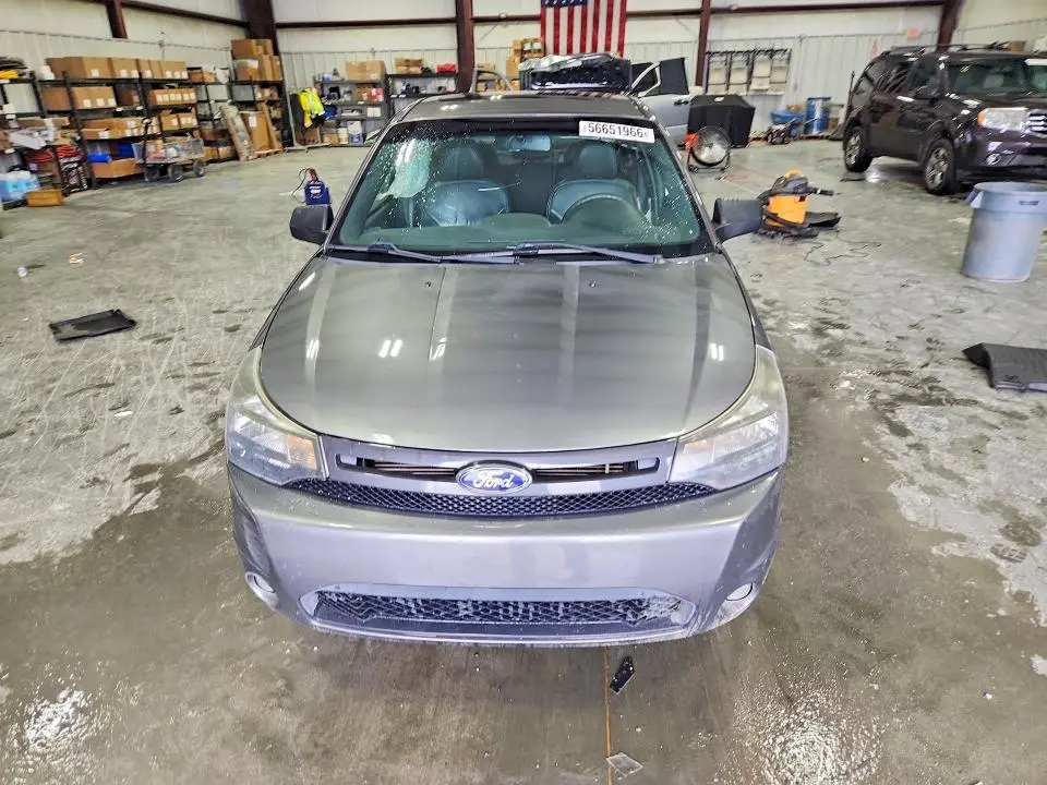 2010 FORD FOCUS SES  