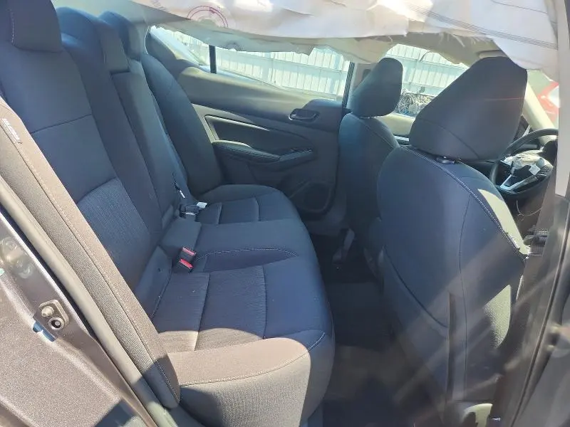 2023 NISSAN ALTIMA SV  