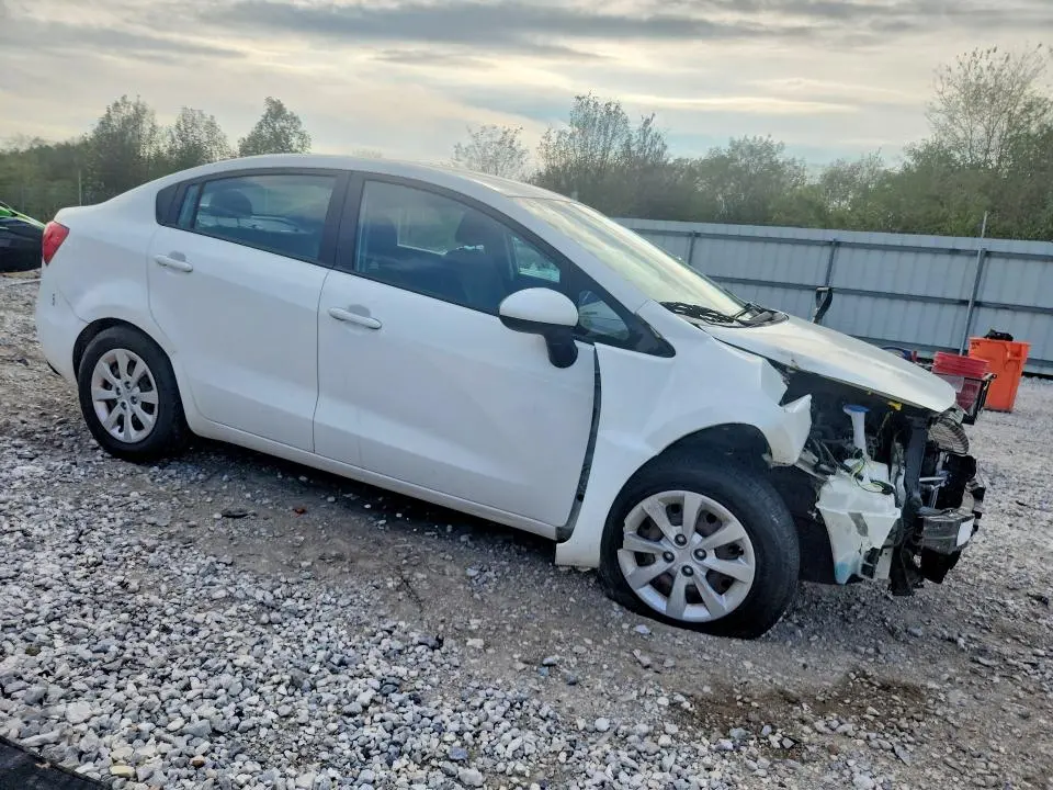 2015 KIA RIO LX  