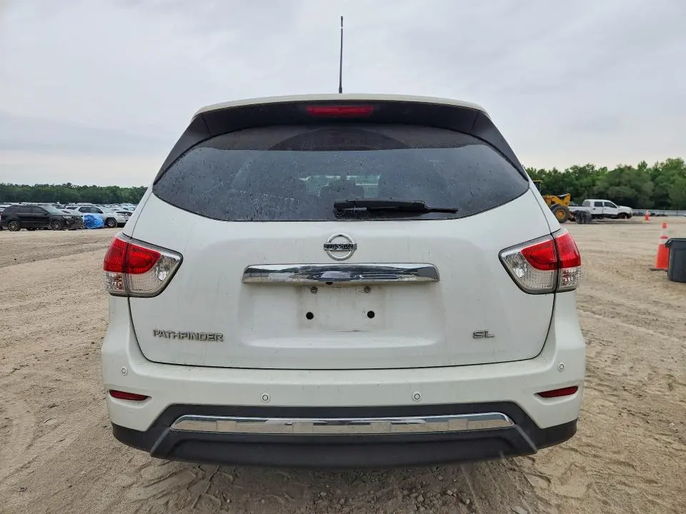 2013 NISSAN PATHFINDER S  