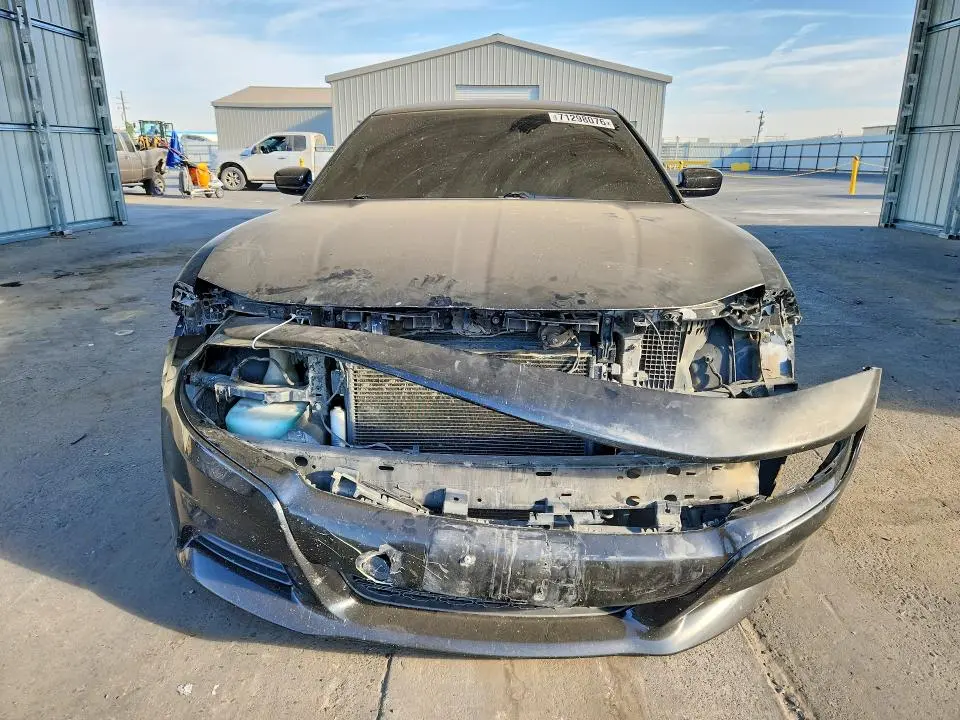 2015 DODGE CHARGER SE  