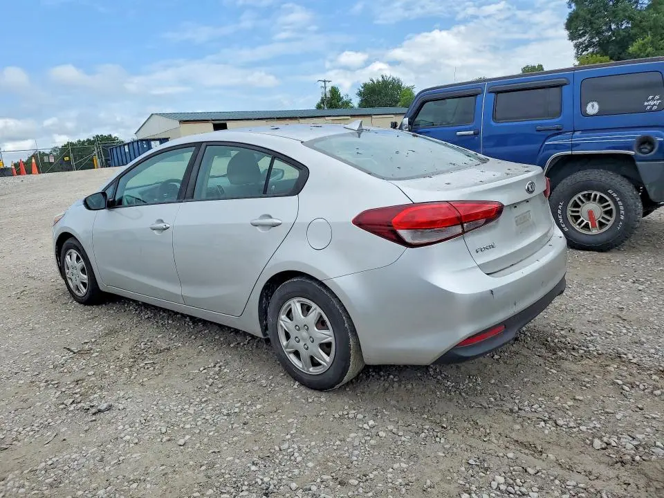 2018 KIA FORTE LX  