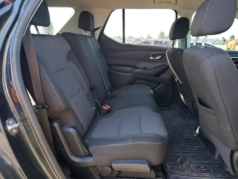 2019 CHEVROLET TRAVERSE LT  
