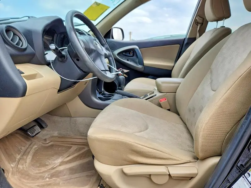 2011 TOYOTA RAV4 BASE  