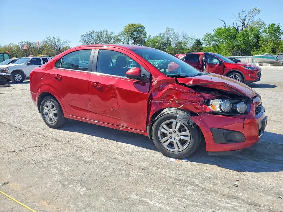 2015 CHEVROLET SONIC LT  
