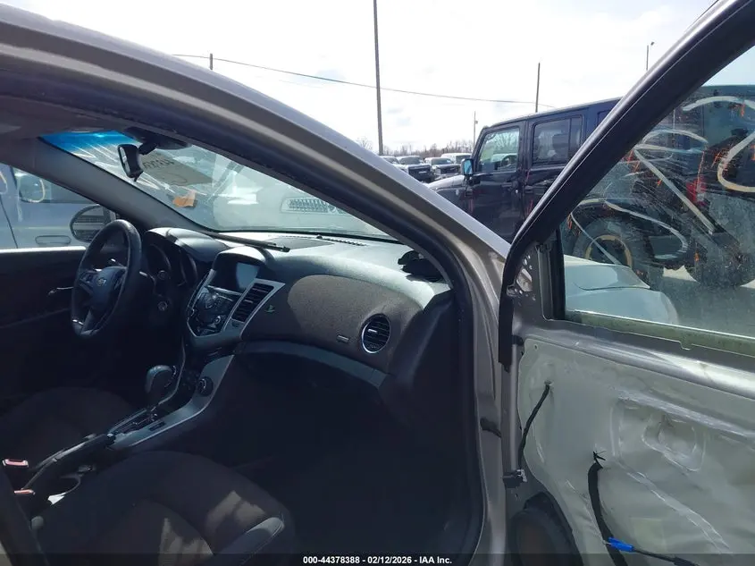 2016 CHEVROLET CRUZE LIMITED 1LT AUTO
