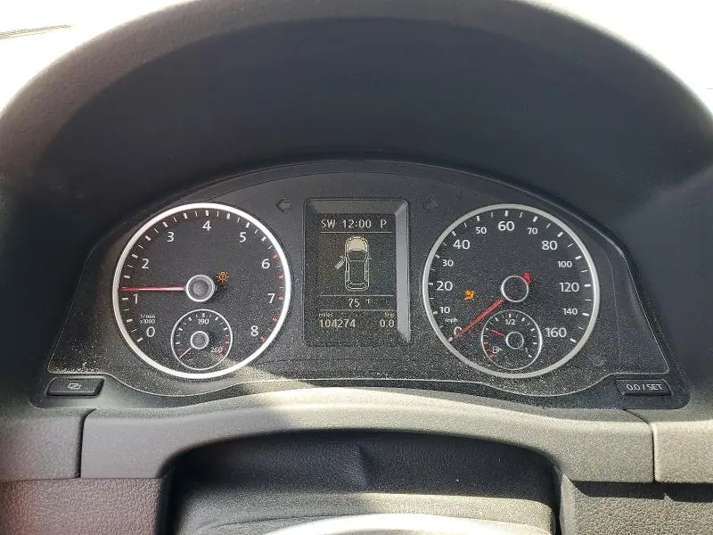 2012 VOLKSWAGEN TIGUAN S  