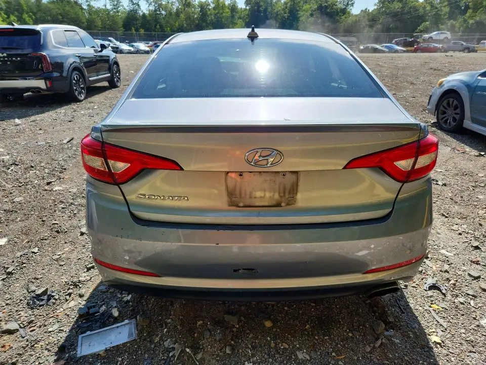2016 HYUNDAI SONATA SE  