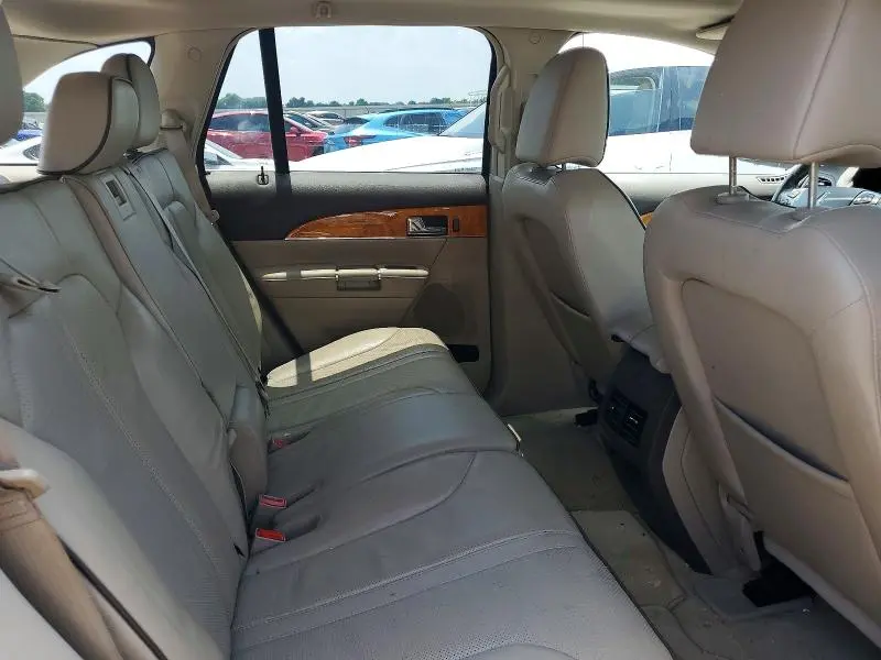 2011 LINCOLN MKX   