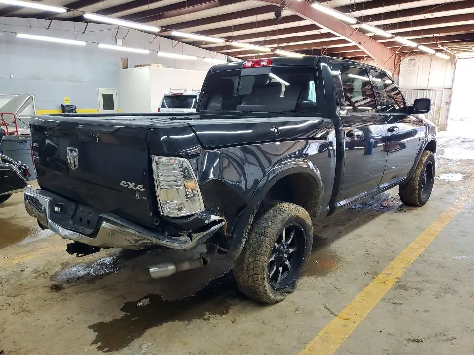 2018 RAM 1500 LARAMIE  