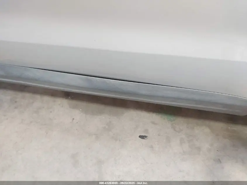 2013 VOLKSWAGEN TIGUAN S