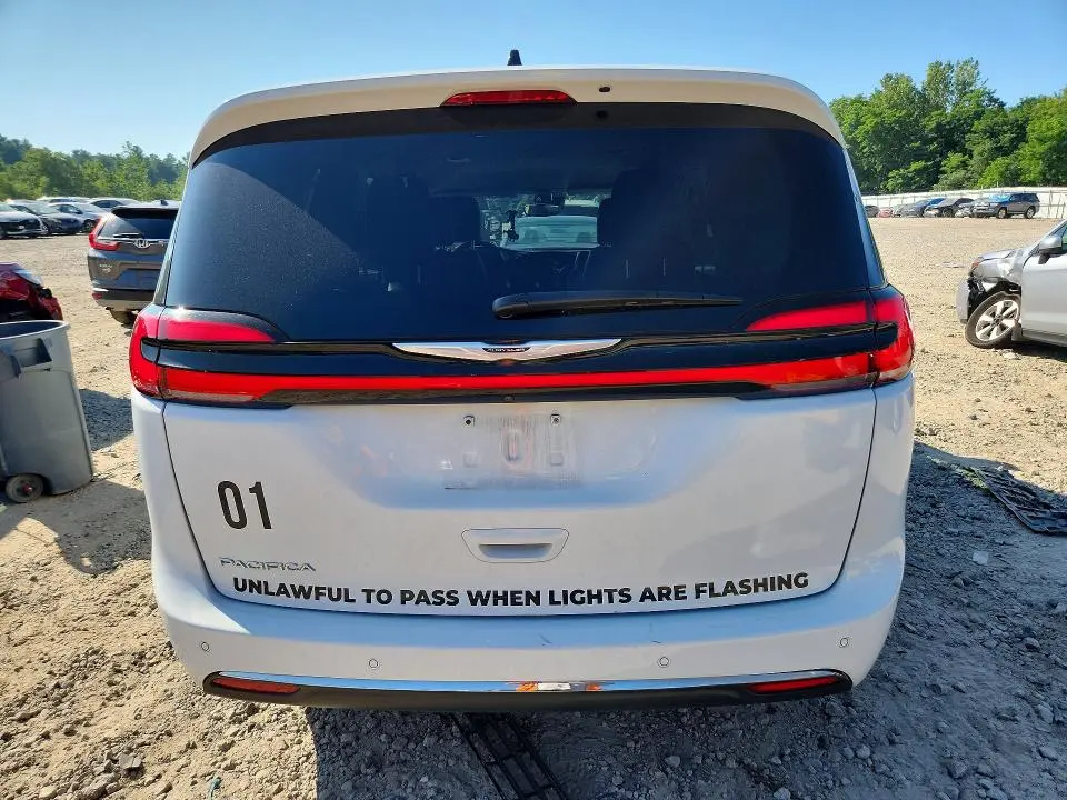 2024 CHRYSLER PACIFICA TOURING L  