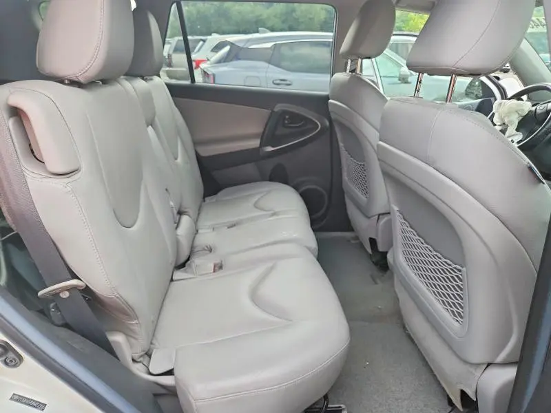 2011 TOYOTA RAV4 LIMITED  