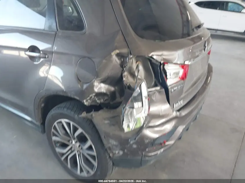 2018 MITSUBISHI OUTLANDER SPORT 2.0 ES