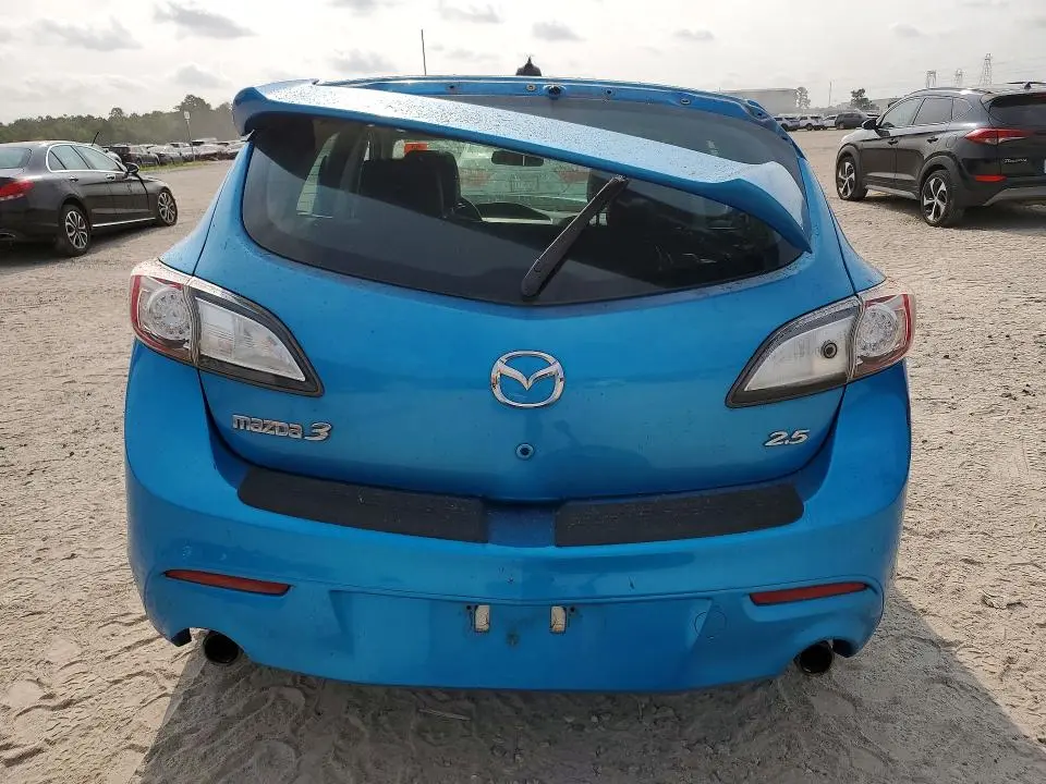 2011 MAZDA 3 S  