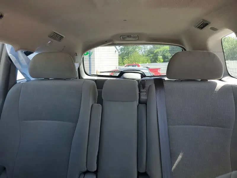 2013 TOYOTA HIGHLANDER PLUS  