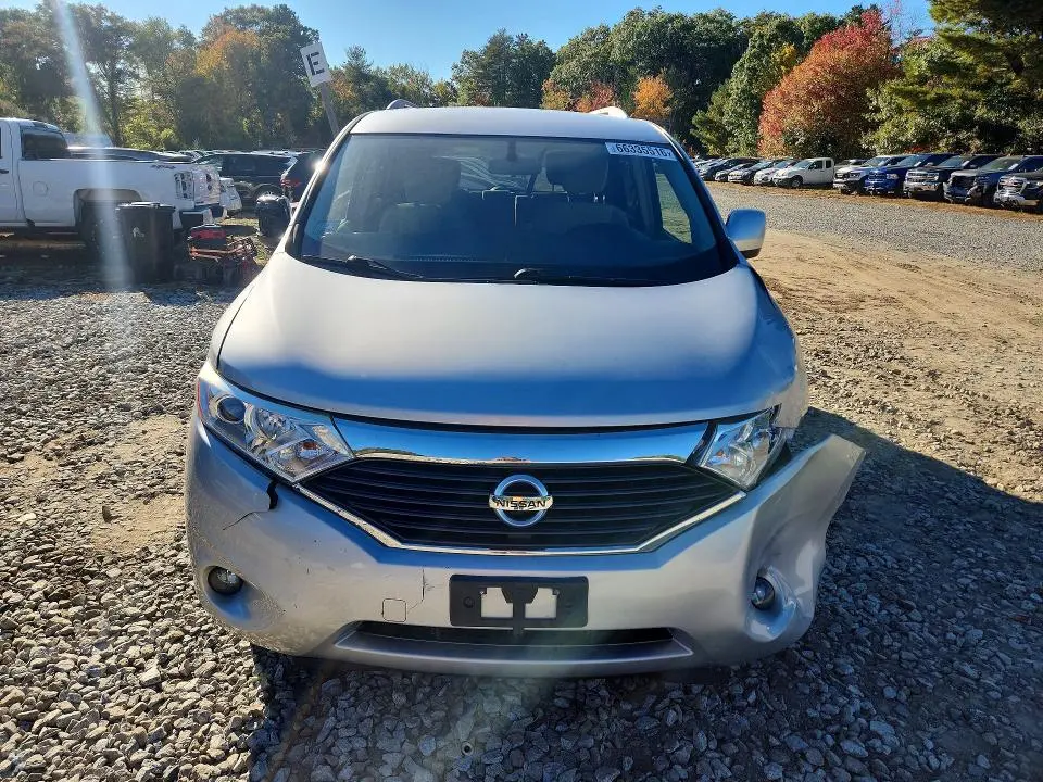 2017 NISSAN QUEST SV  