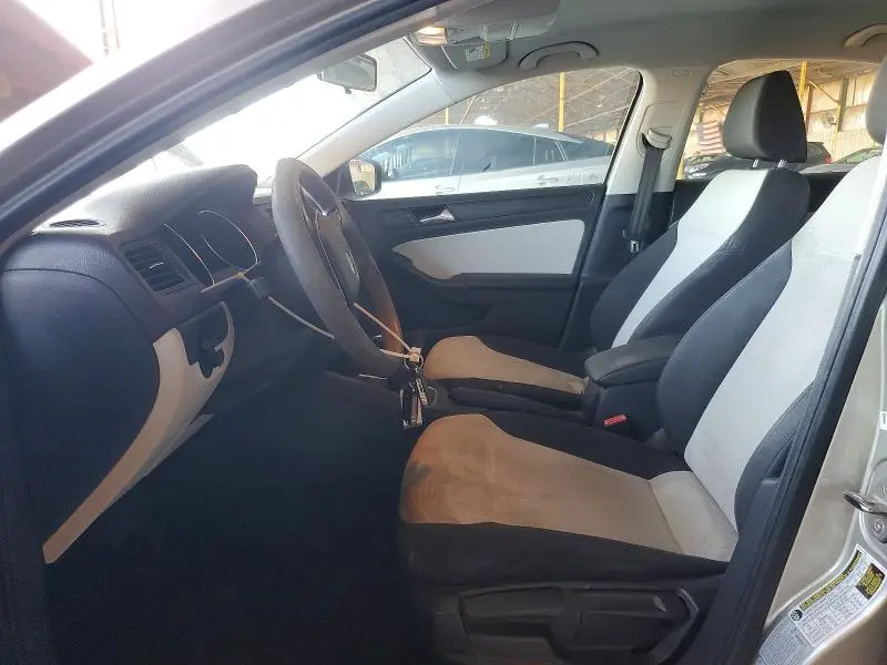 2015 VOLKSWAGEN JETTA BASE  