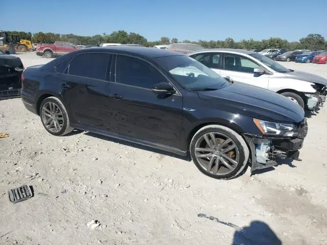 2018 VOLKSWAGEN PASSAT S  