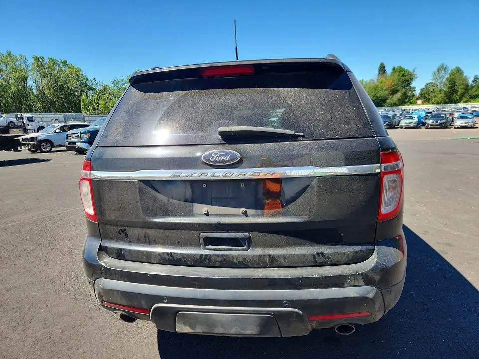 2011 FORD EXPLORER XLT  