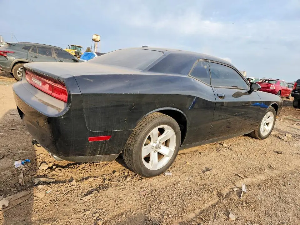 2012 DODGE CHALLENGER SXT  