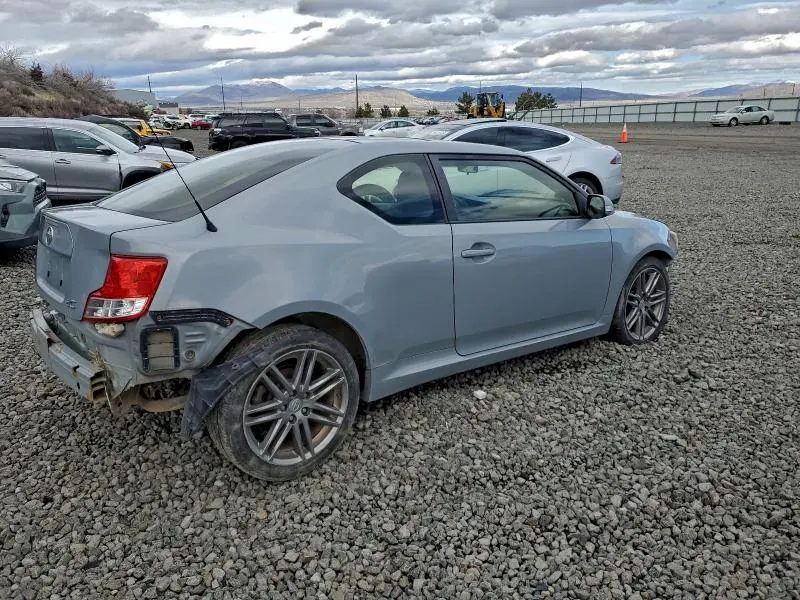 2013 TOYOTA SCION TC   