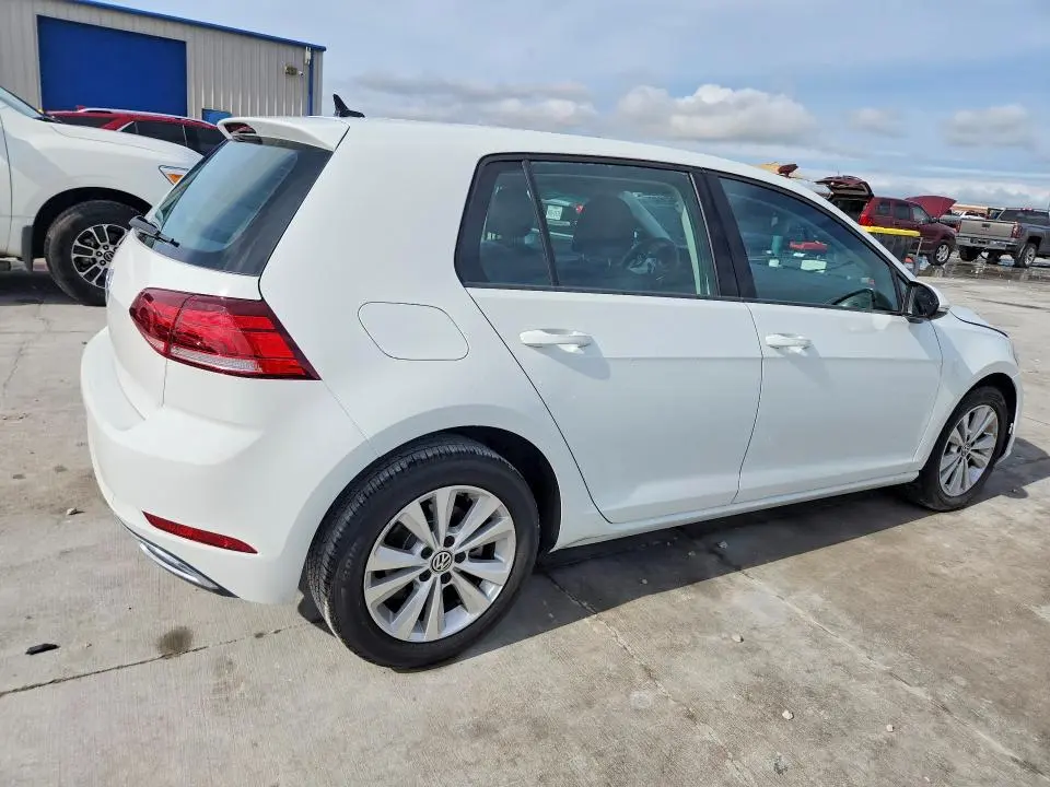 2020 VOLKSWAGEN GOLF   