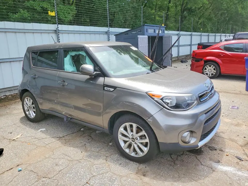 2017 KIA SOUL +  
