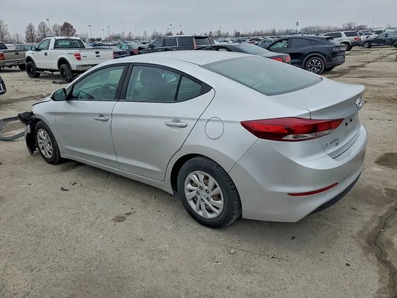 2018 HYUNDAI ELANTRA SE  