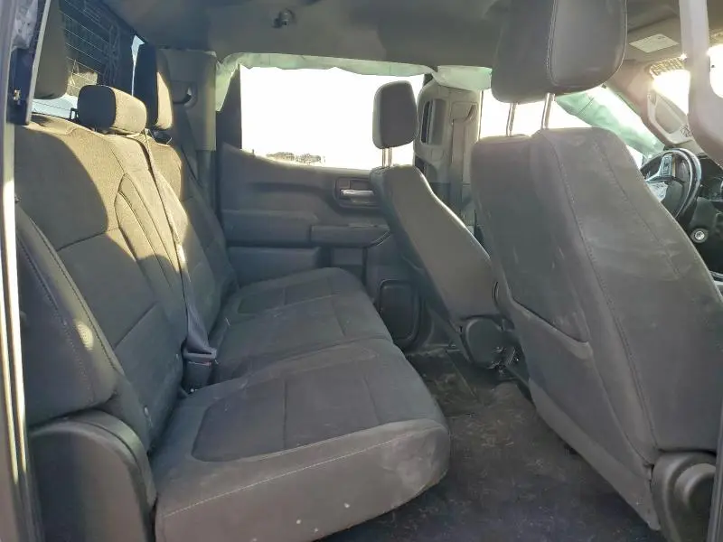 2020 CHEVROLET SILVERADO K1500 LT  