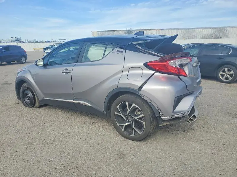 2019 TOYOTA C-HR XLE  