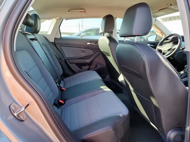 2025 VOLKSWAGEN JETTA SE  