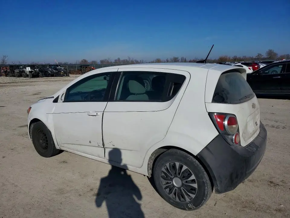 2014 CHEVROLET SONIC LS  
