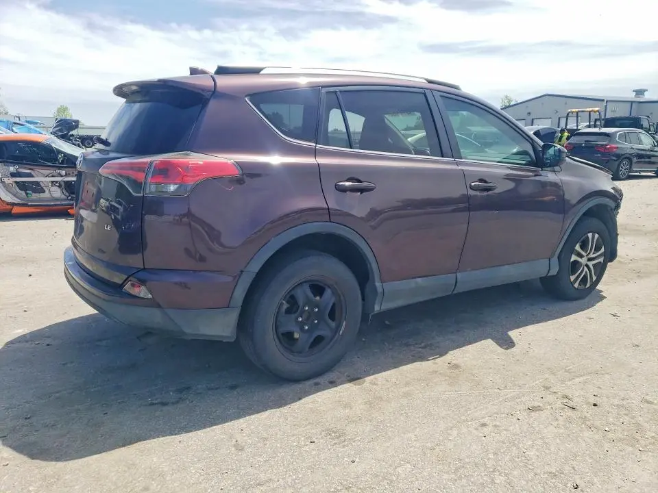 2016 TOYOTA RAV4 LE  