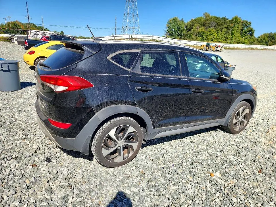 2017 HYUNDAI TUCSON SPORT  