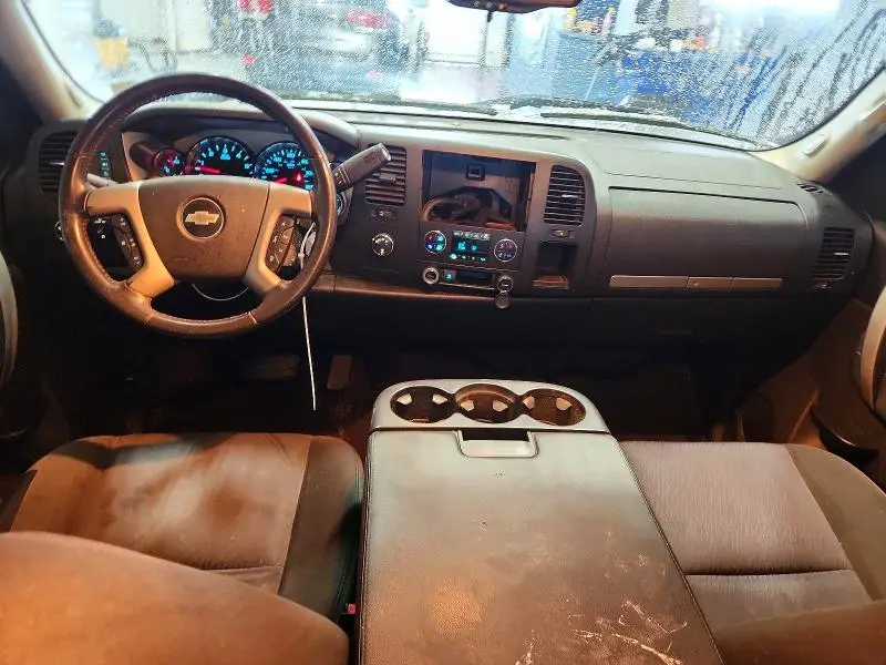 2010 CHEVROLET SILVERADO K1500 LT  