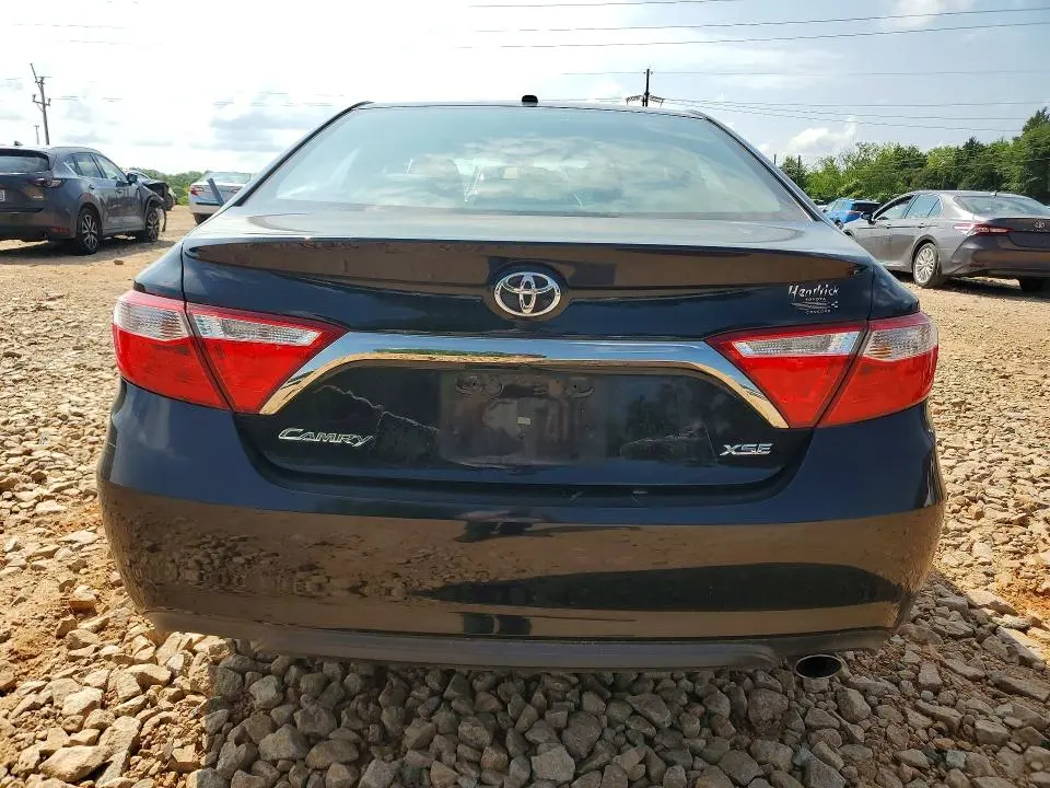 2017 TOYOTA CAMRY XSE  