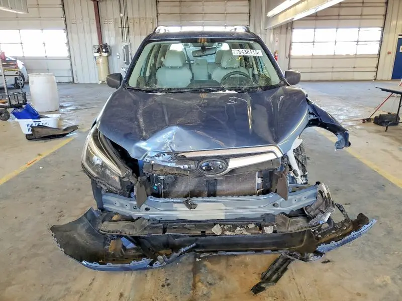 2021 SUBARU FORESTER   